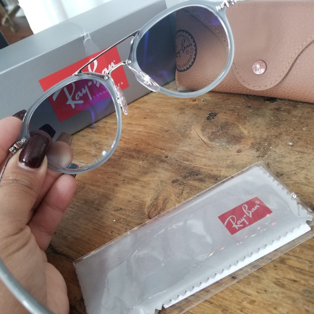 Rayban - Picture 2 of 4